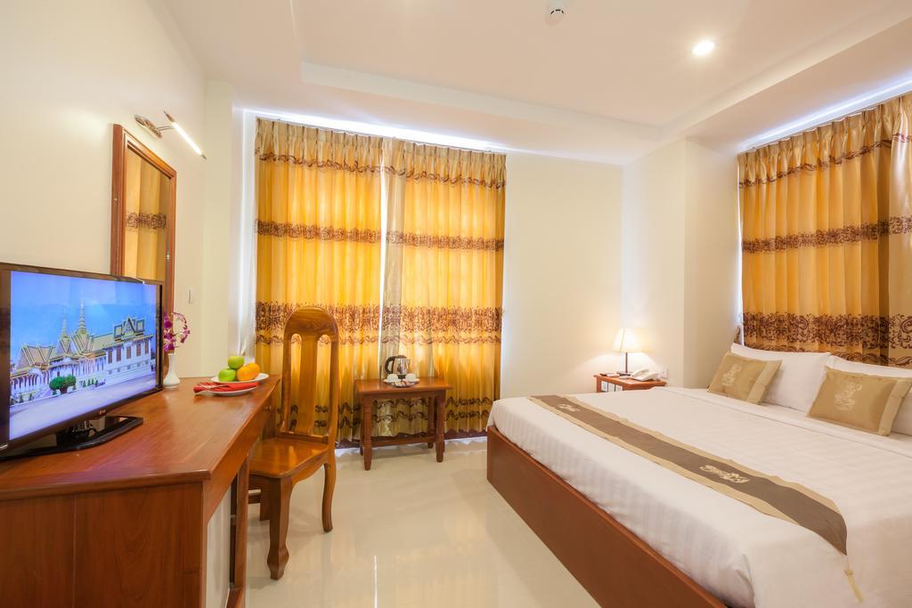 Kirirom Crystal Hotel Phnom Penh Exterior foto