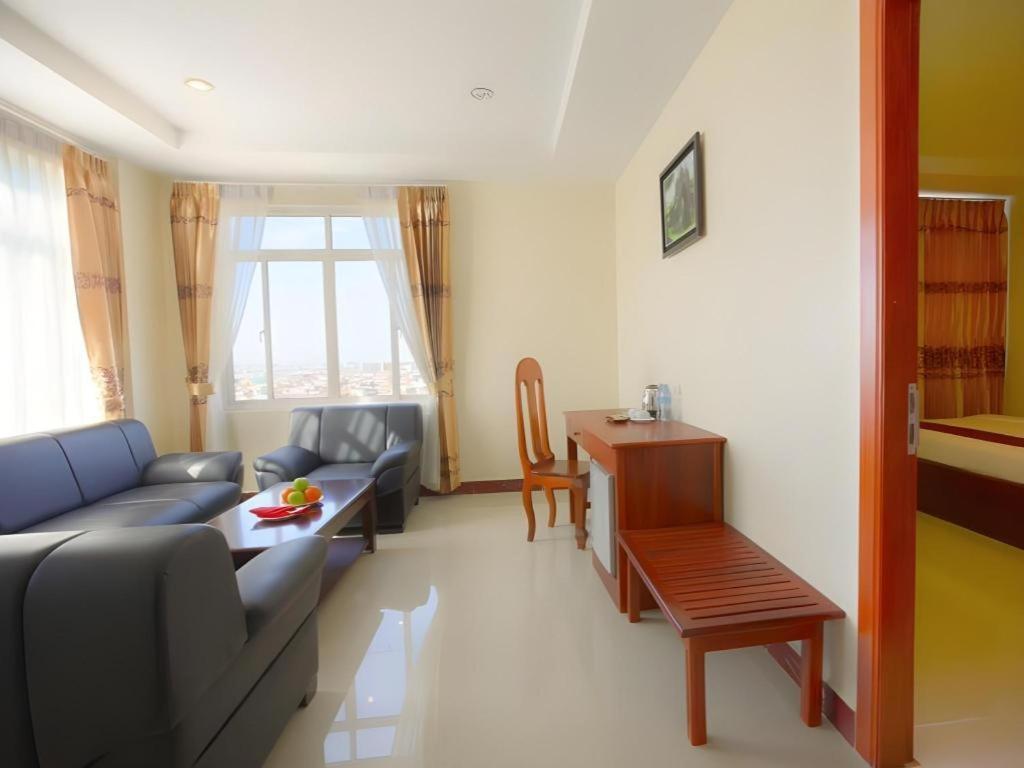Kirirom Crystal Hotel Phnom Penh Exterior foto